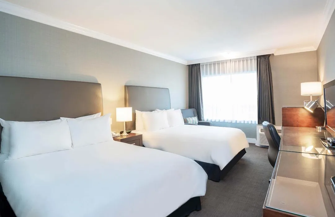 Sandman Hotel & Suites Vancouver Airport-1
